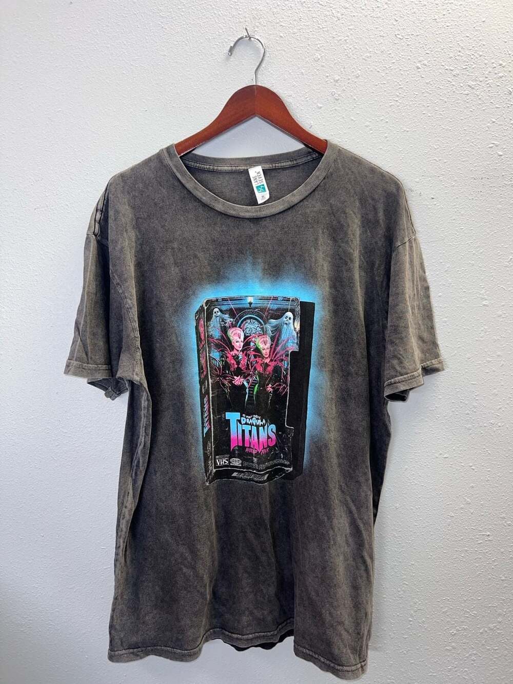 Dragula Titans World Tour T Shirt Mens XL Washed Black Boulet Brothers VHS 0589